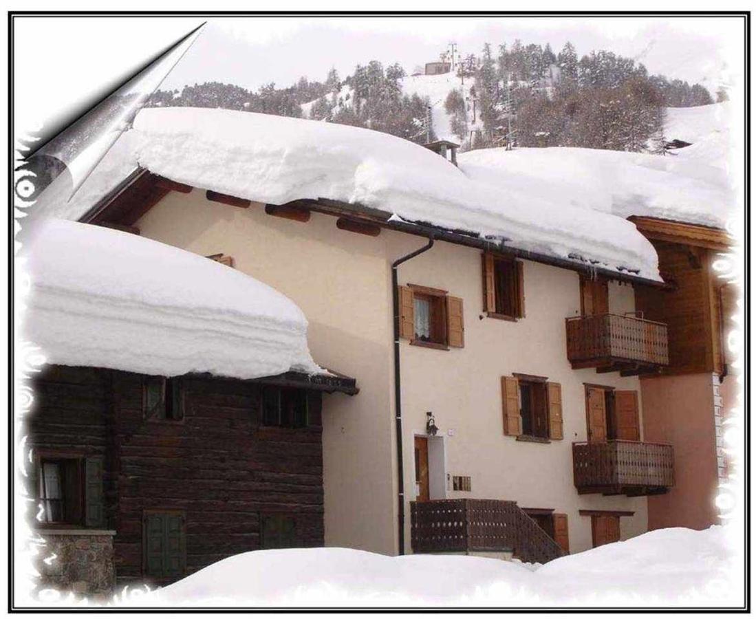 Baita Carosello Apt 4 By Livigno Accomodation מראה חיצוני תמונה
